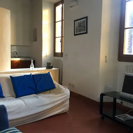 Istay - Bargello Daire *