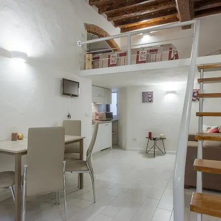 Bargello Apartment